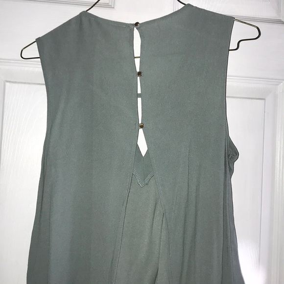 Top - Picture 3 of 3